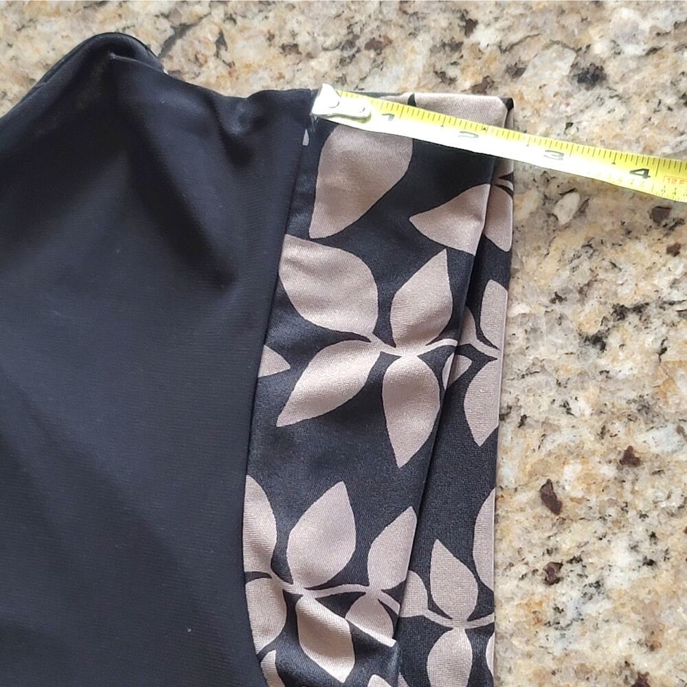 2/$15 PerSeption Concept Womens Black Tan Leaf Print Top Keyhole Neck Size XL - Picture 12 of 14